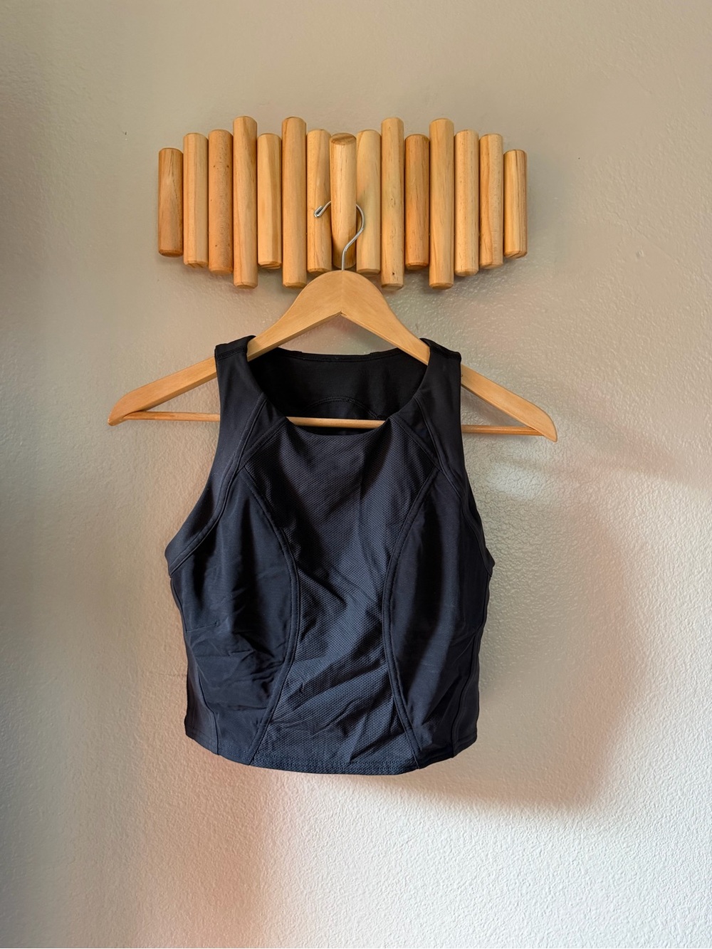 Lululemon Women's Black Performance Tank Top